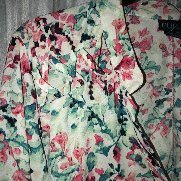 Floral Lattice Shoulder Blouse • 1X • Rue21 - Picture 2 of 5